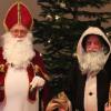 Harald Schmid und Thomas Störlein als „Nikolaus und Knecht Ruprecht“ nach der Bescherung der Weihnachtsfeier bei der erstmals gemeinsamen Weihnachtsfeier von BSW und EVG im Felix-Fechenbach-Haus in Würzburg.