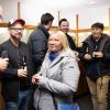 Rund 60 Menschen besuchen am Montag (09.12.24) die Christmas Diamond Night in dem Juwelierladen Edelmann und Belschner in der Schweinfurter Innenstadt. Unter die Gäste mischten sich unter anderem Julian F.M. Stoeckel (Entertainer), Micaela Schäfer (Erotikmodel), Arno Funke (früher Kaufhaus-Erpresser, heute Karikaturist) und Eva Jacob( Jacob Sisters).