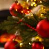 Weihnachten als Fest der Besinnung und Freude: An Menschen, die allein sind, wendet sich der Würzburger Caritasverband an Heiligabend.