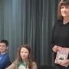 Die Sechstklässler der  Mittelschule Ochsenfurt kamen zum Vorlesewettbewerb in der Stadtbibliothek.