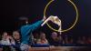 Rund 3000 Menschen besuchen am Donnerstag (12.12.24) die Premiere des Weihnachtscircus Krone auf der Talavera in Würzburg. Der Circus gastiert noch bis zum 06.01.25 in der Domstadt. Auftritt von: Laura Urunova mit ihrer Papageien-Show.
