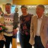 Die Firma Holzbau Rößner GmbH in Euerfeld ehrte Otto Fuchs (Mitte) für 45-jährige Betriebszugehörigkeit. Neben ihm seine Frau Sabine (links) sowie Firmenchefin Katharina Rößner und Seniorchef Anton Rößner (rechts).