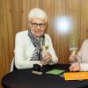 330 Menschen besuchen am Montag (30.12.24) die Jahresabschluss-Gala des KulturPackts im Evangelischen Gemeindehaus in Schweinfurt. Rund 70 Künstlerinnen und Künstler treten bei dem etwa dreistündigen Programm auf.