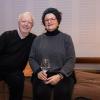 330 Menschen besuchen am Montag (30.12.24) die Jahresabschluss-Gala des KulturPackts im Evangelischen Gemeindehaus in Schweinfurt. Rund 70 Künstlerinnen und Künstler treten bei dem etwa dreistündigen Programm auf.