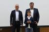 Emil Hofmann war der einzige bayerische Vertreter in der bundesweiten Jury zur Förderung der deutschen Kinderbuchliteratu. Dafür wurde er beim Neujahrsempfang in Leinach von den Bürgermeistern Arno Mager (rechts) und Walter Klüpfel (links) ausgezeichnet.
