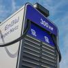 Die EnBW möchte bis 2030 ein aus 120.000 Schnellladepunkten bestehendes Netz in Deutschland bereitstellen. Zwei neue stehen ab jetzt in Karlstadt zur Nutzung bereit.