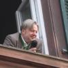 Die Elfen von Fasenachtsverein und ihr Sitzungspräsident stürmten am Samstag mit viel Tamtam das Zellinger Rathaus.