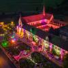 Bunte Illuminationen, Kerzen, Livemusik und Kulinarik sorgen auch in diesem Jahr beim Bronnbacher Lichterfest wieder für ein stimmungsvolles Ambiente.