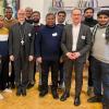 Bischof Franz Jung (Mitte) zu Besuch beim Ausbildungskurs der Kapläne der Weltkirche.