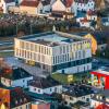 Das Amtsgericht in Haßfurt. In dieser Woche musste sich dort ein 37-Jähriger wegen unerlaubten Entfernens vom Unfallort verantworten. Es erschien jedoch nur sein Anwalt.