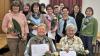 Auf dem Foto: Berta Mauckner, Elisabeth Schmitt, Andrea Hörlin, Renate Pfannes, Heidi Eger, Elke Braun, Renate Feld (stellv.Vorsitzende) Gudrun Wolbert, Kornelia Graf, Gisela Stumpf, Veronika Endres und Sigrid Hein (Vorsitzende).