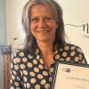 Ulrike Hawelka wurde von der IHK mit einer Ehrenurkunde ausgezeichnet.