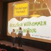 Die Oberpfälzer Regisseurin und Schauspielerin Christina Baumer (Mitte) und der Irische Schauspieler Ben Plunkett-Reynolds (rechts) beantworten nach der Vorstellung ihres Films Fragen des Marktheidenfelder Publikums. Die Oberpfälzer Regisseurin und Schauspielerin Christina Baumer (Mitte) und der Irische Schauspieler Ben Plunkett-Reynolds (rechts) beantworten nach der Vorstellung ihres Films Fragen des Marktheidenfelder Publikums.
