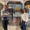 Die Oberpfälzer Regisseurin und Schauspielerin Christina Baumer und der Irische Schauspieler Ben Plunkett-Reynolds besuchen eine Vorstellung ihres Films "Hundslinger Hochzeit" im Marktheidenfelder Kino im Luitpoldhaus.
