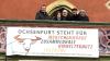 Mitglieder des Arbeitskreises Demokratie und Grundrechte zeigen klare Kante (von links): Bürgermeister Peter Juks, Ingrid Stryjski, Toni Gernert, Werner Binnen und Dr. Joachim Bolender.