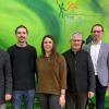 Freuen sich gemeinsam über den Neuanfang für den Schweinfurter Jugendtreff kom,ma: (im Bild von links) der Sozialreferent der Stadt, Jürgen Montag, Erzieher Felix Eckstein, die neue Leiterin Martina Huber, Pfarrer Stephan Eschenbacher und Jugendamtsleiter Thorsten Schubert.