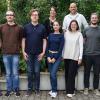 Das neue Studienseminar (von links): Alexander Kräupl, Philipp Götz, Fabian Spanheimer, Kardelen Ergönül, Laura Koch, Thomas Gößmann und Isabel Amthor zusammen mit Schulleiter Thorsten Stöhr sowie Seminarleiterin und stellvertretender Schulleiterin Andrea Kotzbauer (beide in der hinteren Reihe).