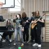 Beeindruckende Performance der Schulband.
