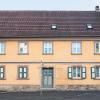 Vor dem Künstlerhof Oberndorf wurde ein alter Brunnen entdeckt. Die Aufnahme entstand vor den Straßenbauarbeiten. 