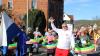 Beste Stimmung und strahlender Sonnenschein beim kleinen aber feinen Faschingszug am Rosenmontag durch Burgsinn