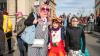 Tausende Menschen besuchen am Dienstag 04.03.25 den Kitzinger Landkreisumzug durch die Innenstadt von Kitzingen.