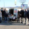 Die an der Sammlung beteiligten Lions-Mitglieder vor dem E-Center in Hammelburg: (v. l.) Winfried Schäfer,, Sebastian Schneider, Timo Tully, Präsident Heiko Weidenthaler, Walter Kamp, Williy Willeke, ein Tafelfahrer und Georg Oel.