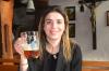 Sie geht gerne auf Volksfeste, in die heimische Brauerei und mag Bier: Anna Winkler aus Mainbernheim möchte die nächste Bayerische Bierkönigin werden.