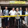 Werkleiter Dietmar Weiß, Erster Bürgermeister Andreas Hügerich, Stadtrat Mathias Söllner, Stadtrat Stefan Hofmann, Citymanager Steffen Hofmann und Elfriede Fischer von den Stadtwerken (von links) nahmen hier das Schranken-Kassen-System im Parkhaus Oberes Tor offiziell in Betrieb.