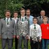 Sie sind die neuen Regenten der SSG 1888 Weidhausen: 2. Ritter Jürgen Erlmann, 1. Ritter Frank Reinhardt, Matthias Reinhardt, Schützenkönig Joachim Reinhardt, Bürgermeister Markus Mönch, Jungschützenkönig Alexander Reinhardt, Vorsitzender Günther Knauer, 1. Jugendritter Noah Hein, 2. Jugendritter Andre Carl (v. li.).