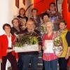 Blumen als Dank für langjährige Mitglieder der Weismainer Garten- und Blumenfreunde (oben, v. li.): Sieglinde Donath, Adelheid Löhlein, Bürgermeister Udo Dauer (Mitte, v. li.) Anny Hümmer, Ingrid Schüpferling, (vorne, v. li.) Helga Selent, Ottmar Fick, Hedwig Treubel und Brigitte Kunstmann.