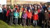 Wandern verbindet: 1096 Personen beteiligten sich in diesem Jahr an den geführten Wanderungen von Anita Dauer ( hinten, 3. v. re), 60 waren am vergangenen Dienstag bei der Abschlusstour nach Modschiedel dabei.
