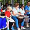 Nachwuchsdrummer aller Altersklassen machten beim Workshop der Schlagzeugschule Luscher im Rahmen des Jugend-Sommer-Ferienprogramms auf dem Waldfestgelände von Woffendorf mit.