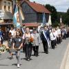 Kaiserwetter herrschte in diesem Jahr beim Schützenumzug durch die Trieber Straßen.