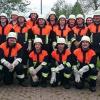 Mit Erfolg haben 16 Kameraden der Freiwilligen Feuerwehren Altenbanz, Zilgendorf und Püchitz das Leistungsabzeichen „Die Gruppe im Löscheinsatz“ in den Stufen Bronze bis Gold-Rot abgelegt. Erstmals haben sich gleich drei Wehren aus dem Banzgau zu der Abnahme zusammengeschlossen. Vor den prüfenden Augen der Schiedsrichter Kreisbrandinspektoren Siegfried Hammrich (li.), Gerhard Elflein (re.) und Kreisbrandmeister Christian Schilder zeigten sie, dass sie gut gerüstet für einen Echteinsatz sind. Alle Feuerwehrfrauen und -männer meisterten die Übung souverän. Die Kommandanten Stefan Geuß und Winfried Graß gratulierte den Teilnehmern zur bestandenen Leistungsprüfung. Zweiter Bürgermeister Hans-Josef Stich (2. v. re.) gratulierte ebenfalls. Anschließend verbrachten die Feuerwehrkammeraden fröhliche Stunden in der alten Schule.