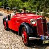 Bei der „ADAC Deutschland Klassik“-Tour 2018 gibt es so manches automobile Schmuckstück zu bestaunen. Im Bild sind ein Horch 780 Sport-Cabriolet (vorne) und ein Mercedes Benz 220 Cabriolet B.