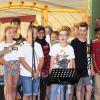 Der Chor der  Schulbandklasse 5aG beim Song „Lieblingsmensch“ von Namika.