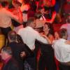 Zum festlichen Schwarz-Weiß-Ball erstrahlt der Tanzsaal im Gasthof-Tanzcenter Deuber.