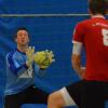 Im Vorjahresfinale hielt der Islinger Torhüter Daniel Brückner den Schuss von Steffen Hönninger (Nr. 8, FC Lichtenfels) und sicherte so der SpVgg den 3:2-Sieg.