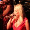 Mit klasse Gesang wartete Brigitte von der Band Titanium auf. Mit klasse Gesang wartete Brigitte von der Band Titanium auf.