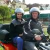 Die Kinder durften als Beifahrer auf den Quads eine Rundfahrt genießen.