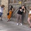 Uriges Ambiente bietet sich immer an: Holzscheunen bildete einen passenden Hintergrund für die Shootings. Uriges Ambiente bietet sich immer an: Holzscheunen bildete einen passenden Hintergrund für die Shootings.