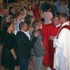 Durch das Salben und Auflegen der Hand durch den Domkapitular Dr. Heinrich Hohl wird dem Firmling die Festigung im Glauben zuteil. Durch das Salben und Auflegen der Hand durch den Domkapitular Dr. Heinrich Hohl wird dem Firmling die Festigung im Glauben zuteil.
