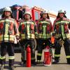 Thomas Meixner, Matthias Alin, Christoph Ebertz und Holger Reinlein haben, ebenso wie die anderen Aktiven der Freiwilligen Feuerwehr Bad Staffelstein, während der BR-Radltour alle Hände voll zu tun.