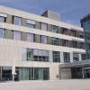In der jüngsten Sitzung des Kreisausschusses wurde bekannt, dass auch das zu Regiomed gehörende Lichtenfelser Klinikum Defizite schreibt. Ab Anfang Juni wird Alexander Schmidtke die Geschäfte des Klinikverbunds leiten und versuchen, diesen wieder in ruhigeres Fahrwasser steuern.