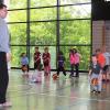 „Ist der aber groß“, staunten die Kids beim Training mit Tim Nees. „Ist der aber groß“, staunten die Kids beim Training mit Tim Nees.