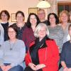Der Vorstand: (vorne, v. li.) Christine Gogger-Unrein, Bettina Fischer, Silvia Mayer, 1. Vorsitzende Cornelia Hofmann, (hinten, v. li.) Rudi Pohl, Hanne Hoffmann-Sittig, Gitte Broome, Pamela Stroh, Marion Schardt, Alexander Sittig, Helga Pohl, Sonja Warmuth, Margit Fischer, Werner Schilling. Ees fehlen Marco Rothämel, Dagmar Sünkel und Manuela Hofmann.