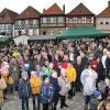Besonders viele Zuschauer verfolgten die Auftritte der Kleinsten auf der Bühne vor der Pfarrkirche. Besonders viele Zuschauer verfolgten die Auftritte der Kleinsten auf der Bühne vor der Pfarrkirche.