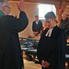 Mit der Entpflichtung durch Pfarrer Heinz Geyer endete das Vikariat Christian Parchents in der evangelischen Kirchengemeinde – und dies sechs Wochen früher als ursprünglich vorgesehen. Mit der Entpflichtung durch Pfarrer Heinz Geyer endete das Vikariat Christian Parchents in der evangelischen Kirchengemeinde – und dies sechs Wochen früher als ursprünglich vorgesehen.