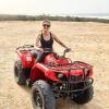 Landgang im Senegal: Auch die Crew, der Kapitän und derSchiffsarzt machten einen Abstecher mit dem Quad. Landgang im Senegal: Auch die Crew, der Kapitän und derSchiffsarzt machten einen Abstecher mit dem Quad.
