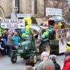 Der Weismainer Gaudiwurm zieht am Sonntag durch die Altstadt zum Marktplatz. Der Weismainer Gaudiwurm zieht am Sonntag durch die Altstadt zum Marktplatz.